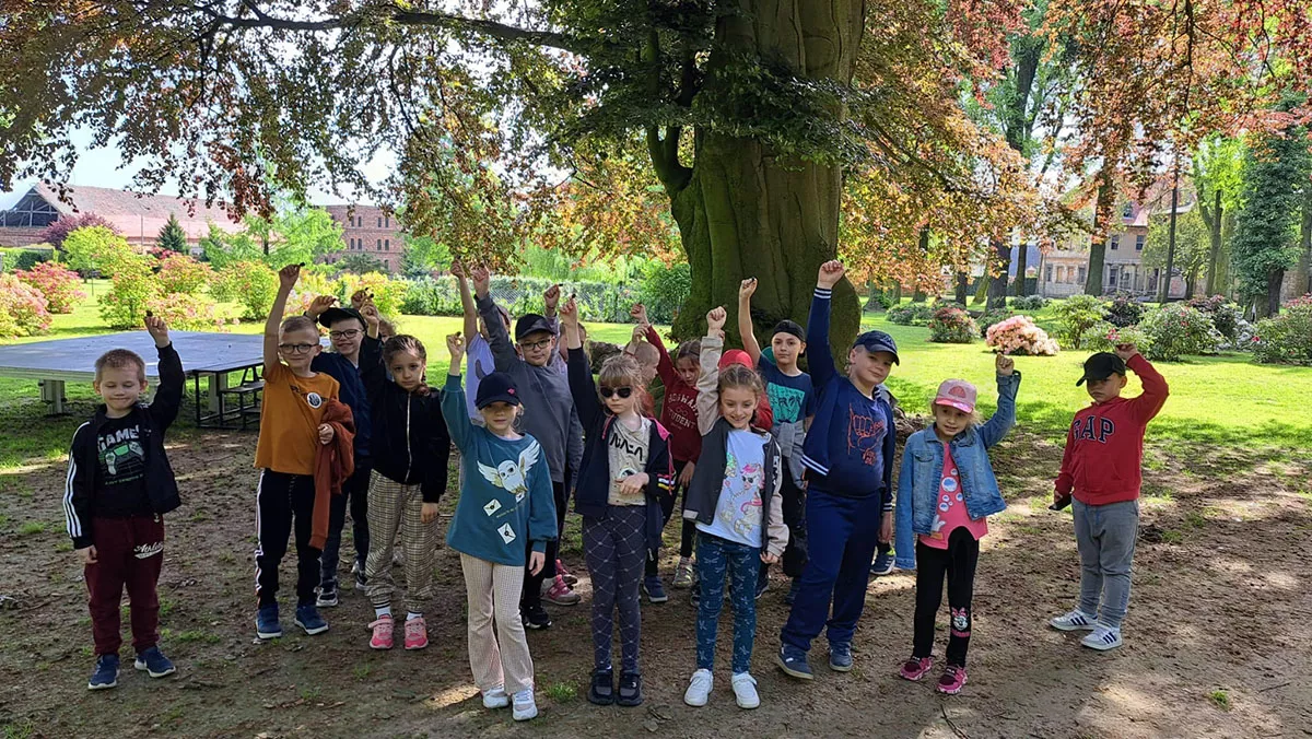 Park w Dalkowie z Europejskim Drzewem Roku 2025 - Serce Wzgórz Dalkowskich  