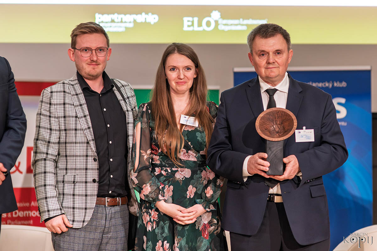 Park w Dalkowie z Europejskim Drzewem Roku 2025 - Serce Wzgórz Dalkowskich  