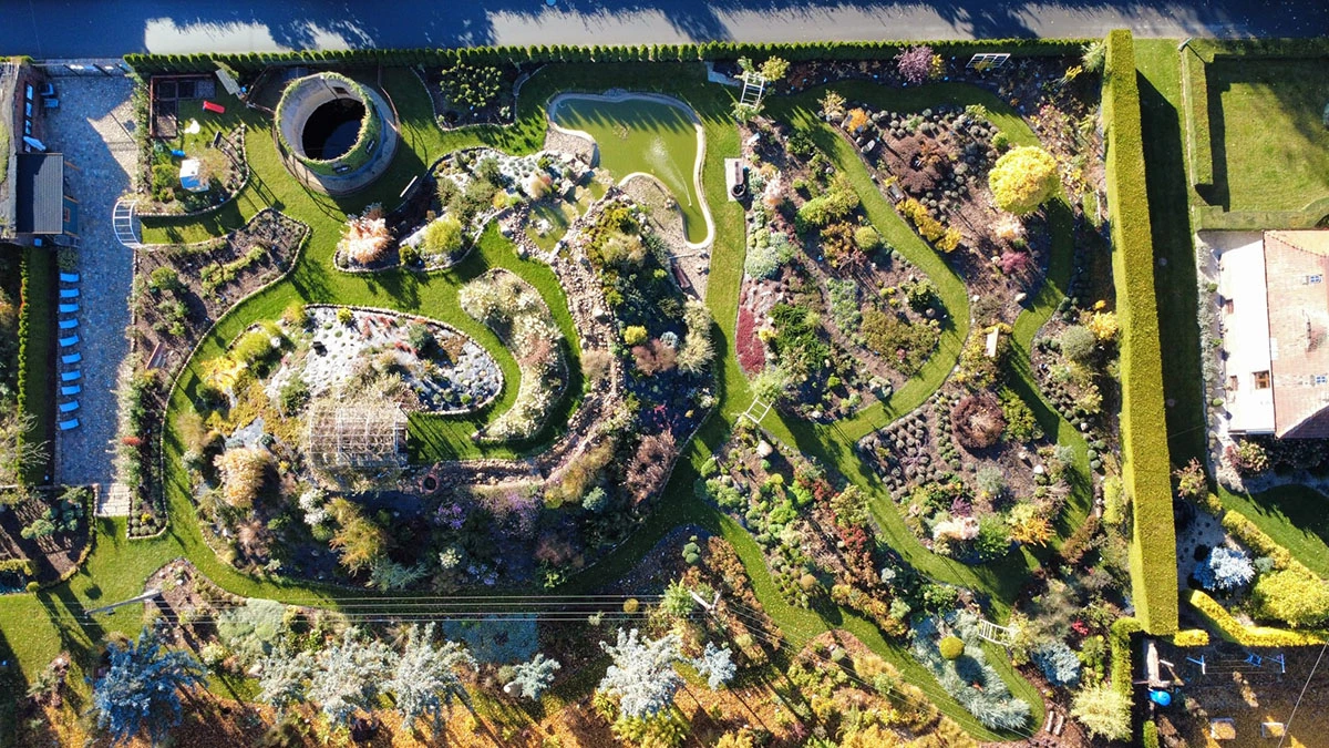 Centrum Hortiterapii Ogrody Zmysłów na Wzgórzach Dalkowskich