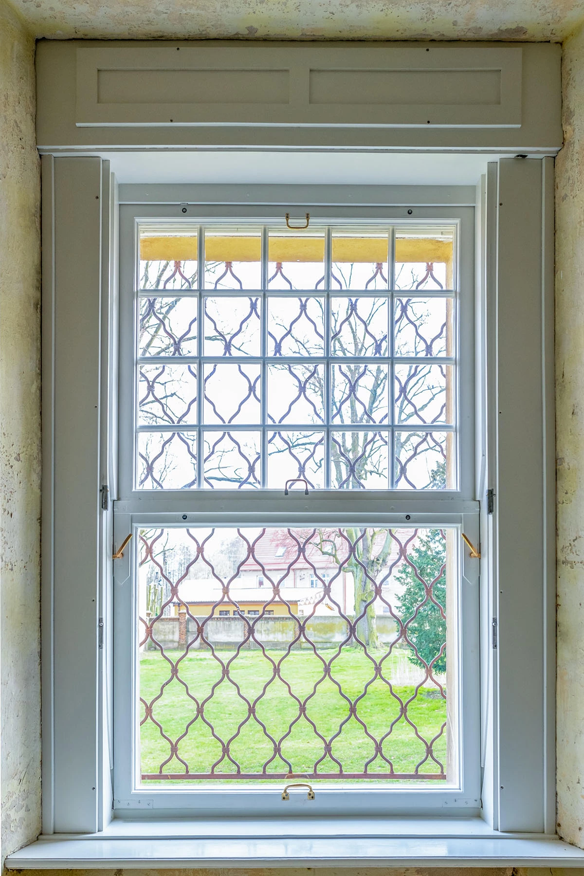 okna-w-stylu-angielskim