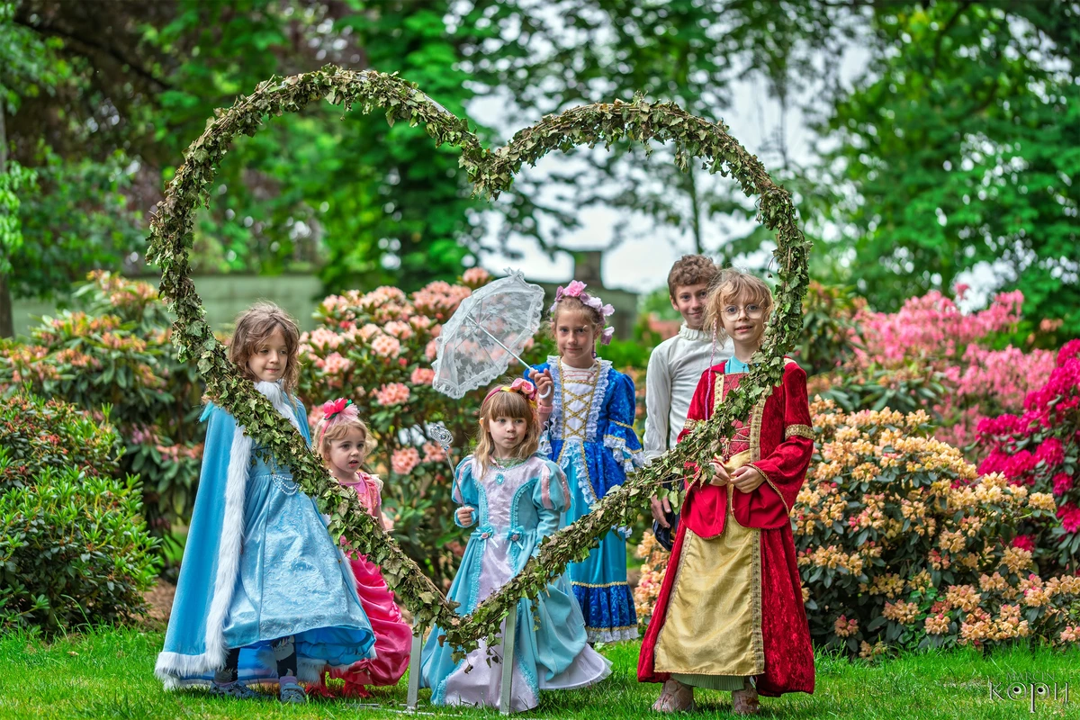 Stroje z epoki w Dalkowskim Parku