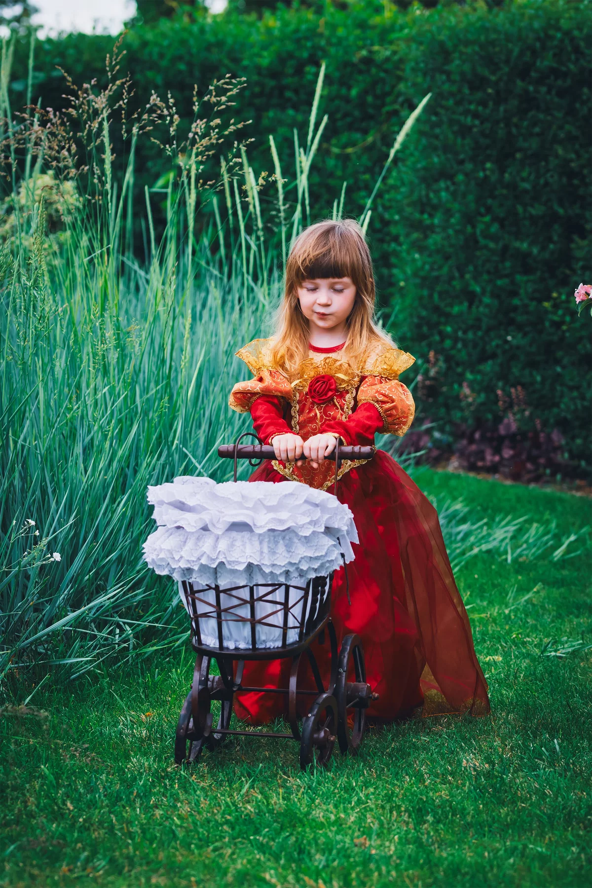 Stroje z epoki w Dalkowskim Parku