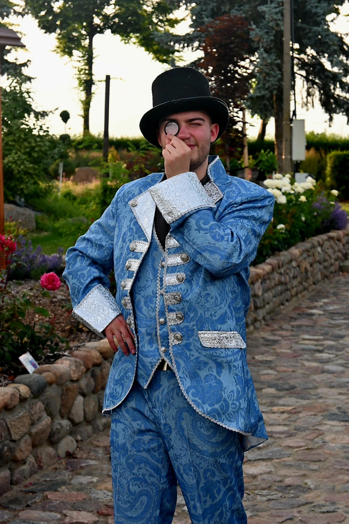 Stroje z epoki w Dalkowskim Parku