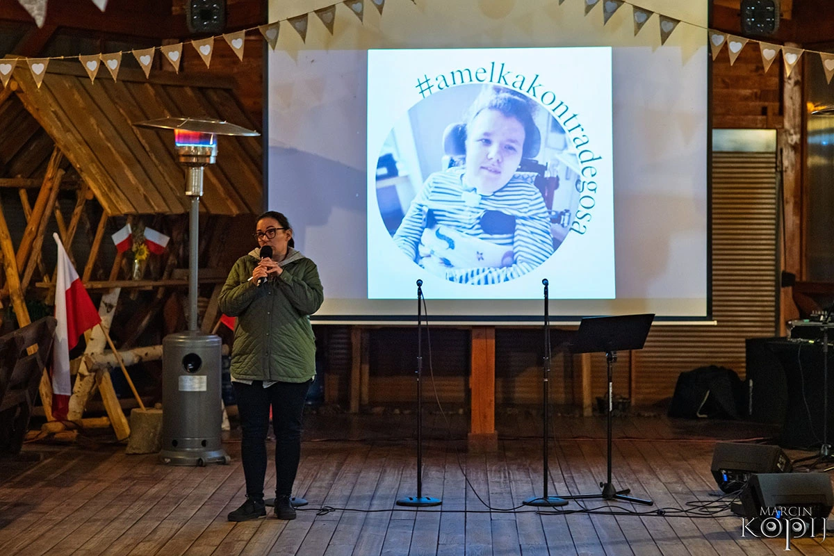 wieczór pieśni patriotycznych w Dalkowie