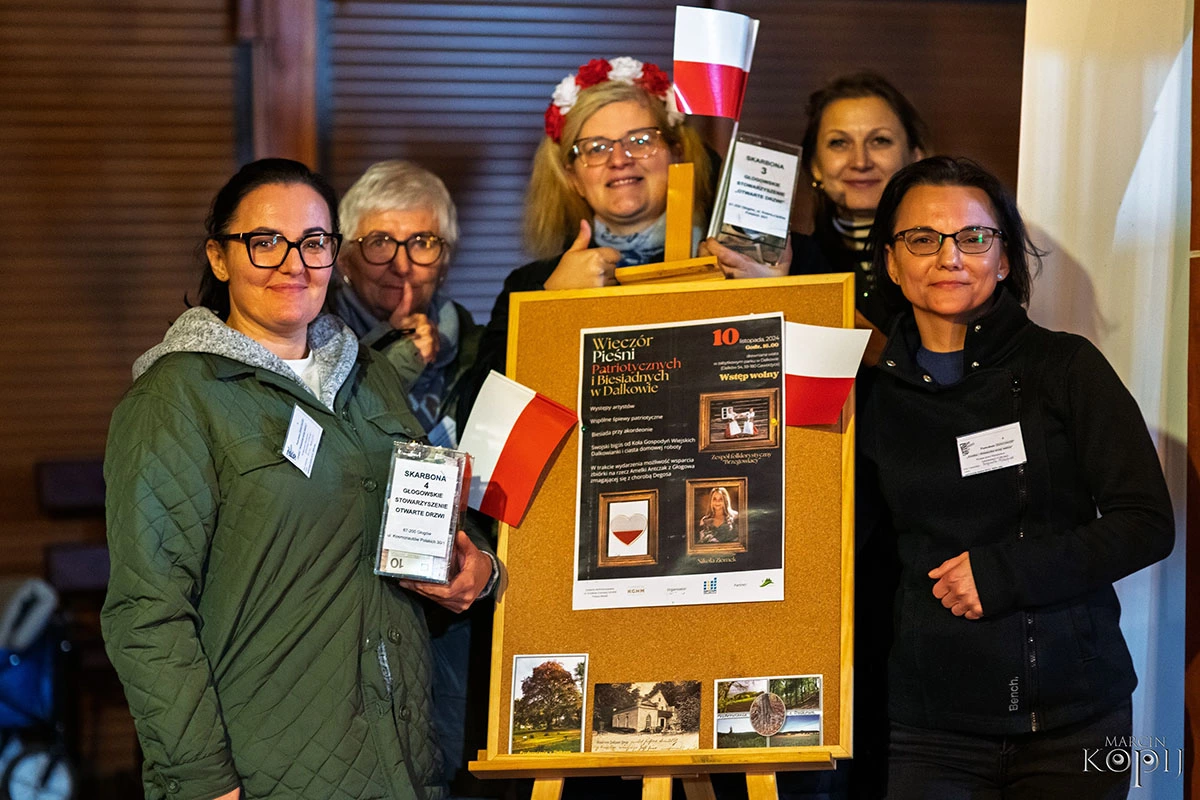 wieczór pieśni patriotycznych w Dalkowie