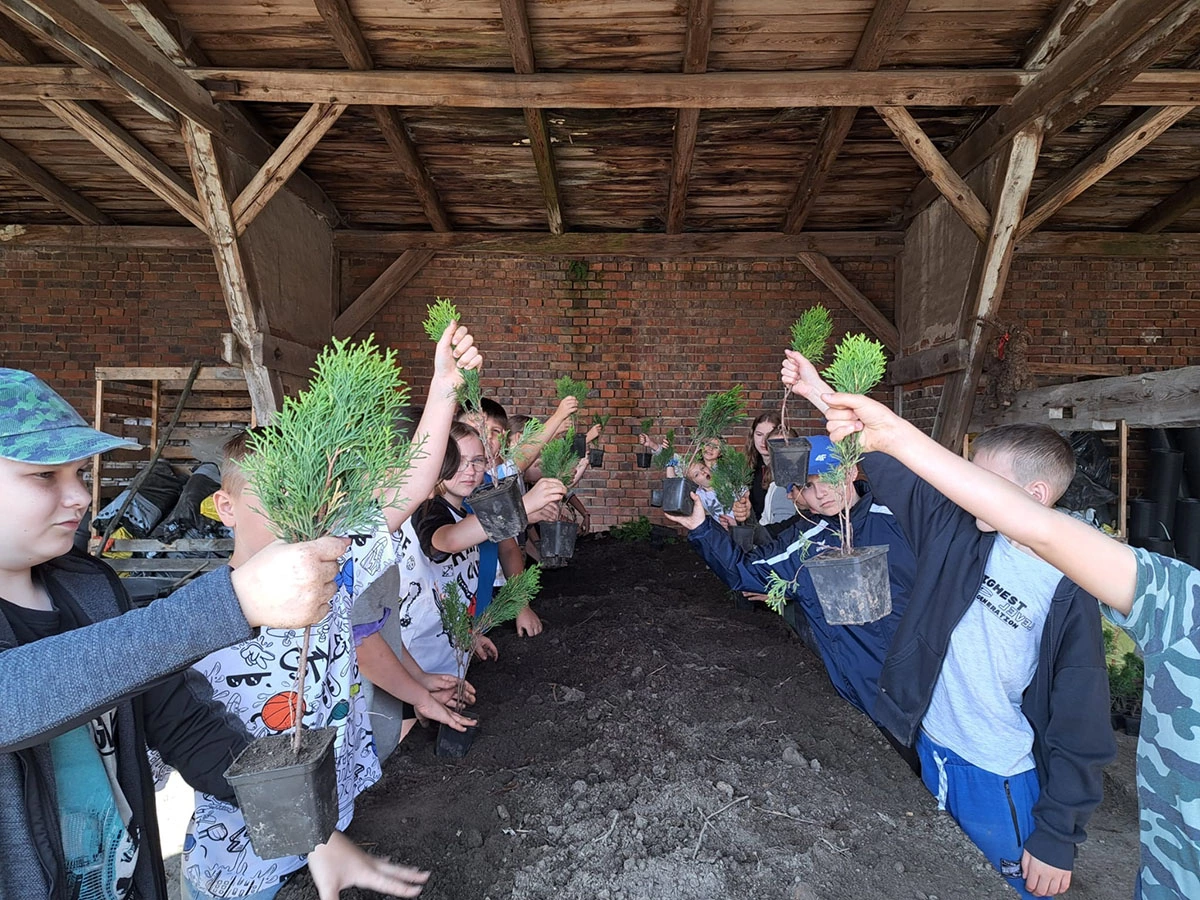 Atrakcje w trakcie wycieczek zorganizowanych do Centrum Hortiterapii-Ogrodów Zmysłów na Wzgórzach Dalkowskich